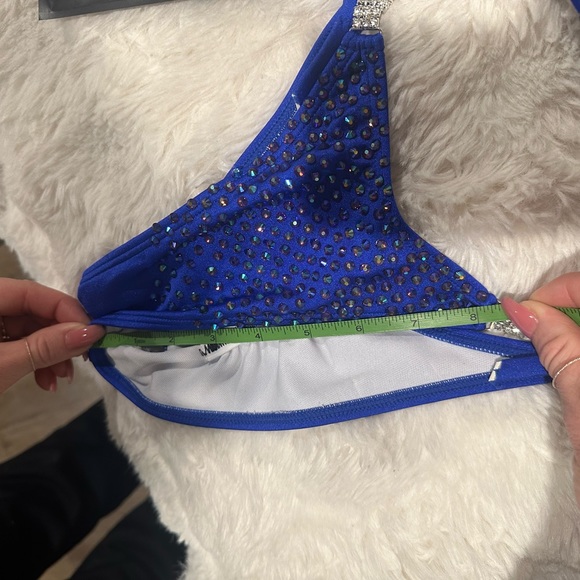 Competition bikini - Picture 6 of 8